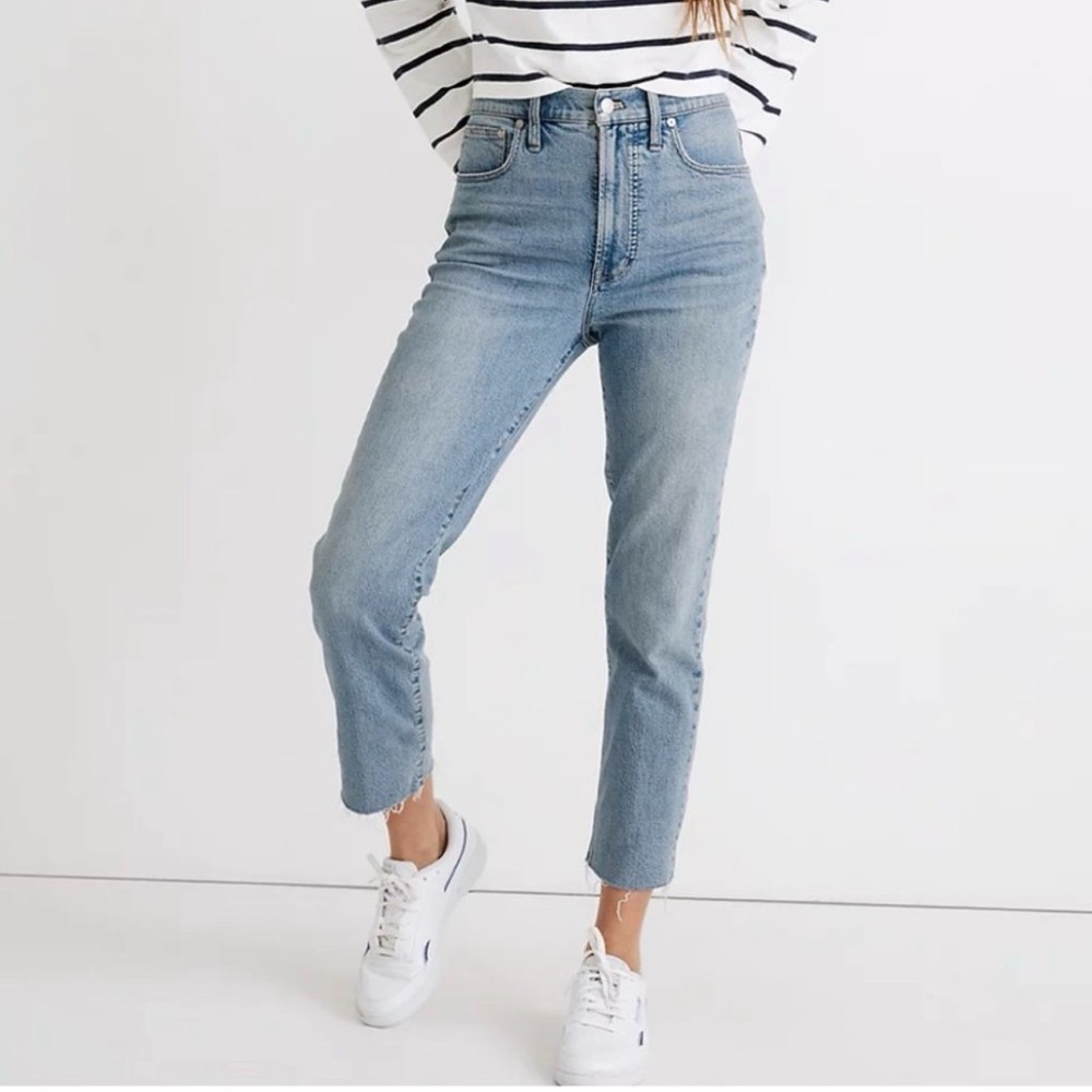 Madewell Light Blue High-Rise Slim Straight Jeans The perfect vintage jeans